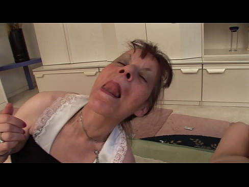 ❤️ De grann ak yon granpapa gen yon triyo ❤❌ Pornografi endijèn nan nou ﹏